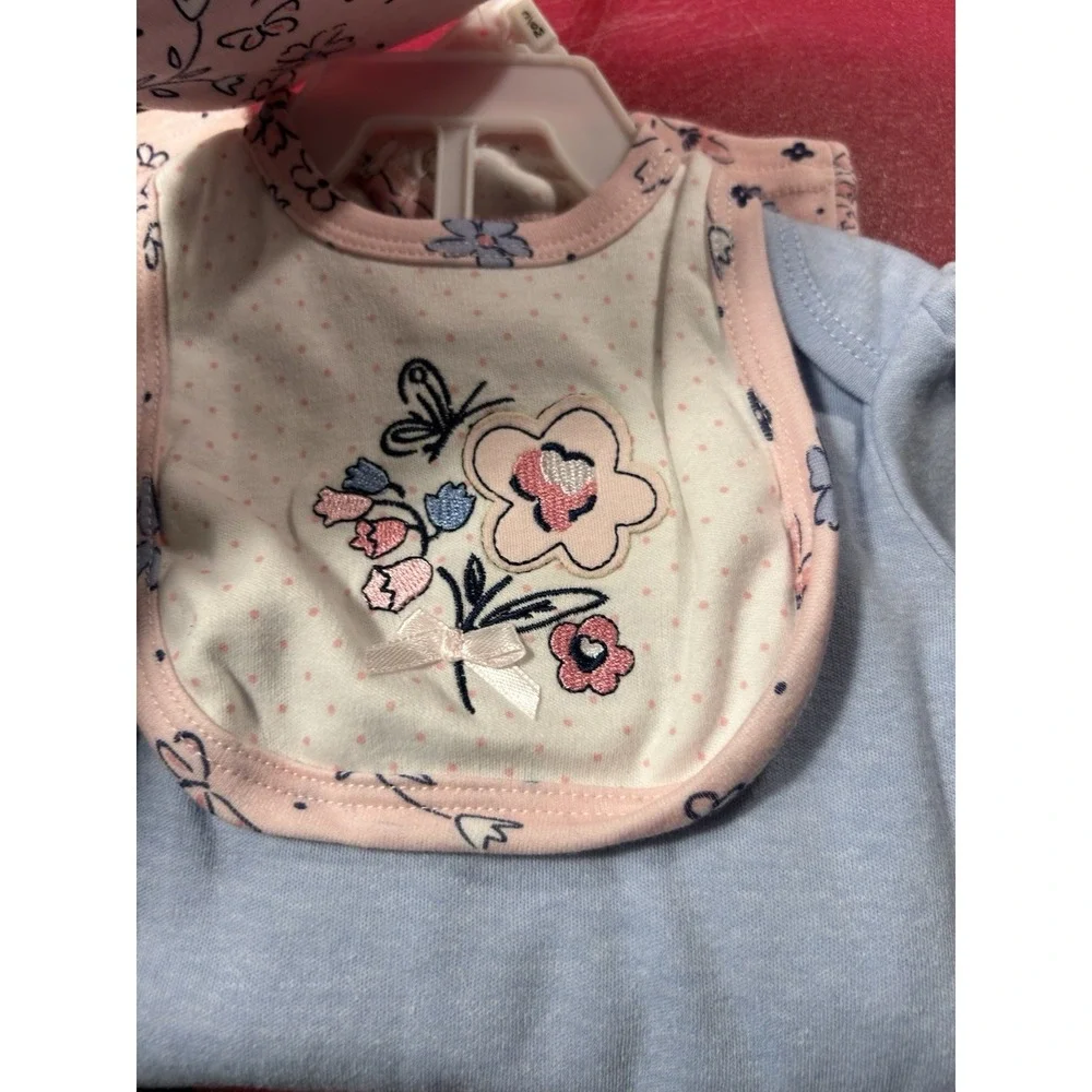 Laura Ashley Set 3-6 Months Four Piece Set New‎